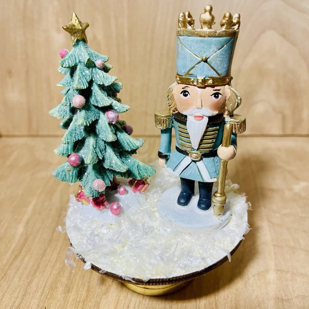 Christmas Figurines Decorations Winter Princess Nutcracker Set Of 2 On Pedestals
